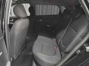 Хетчбэк Kia Rio 2016 года, 1100000 рублей, Красноярск