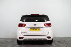 Минивэн Kia Carnival 2019 года, 2789000 рублей, Сургут