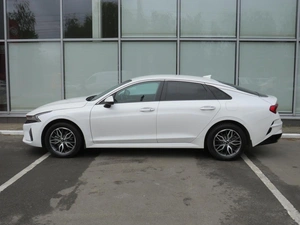 Седан Kia K5 2020 года, 2650000 рублей, Брянск