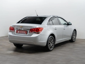 Седан Chevrolet Cruze 2011 года, 650000 рублей, Красноярск