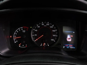 Универсал Toyota Corolla 2022 года, 1869000 рублей, Тюмень