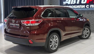 Внедорожник Toyota Highlander 2014 года, 2900000 рублей, Красноярск