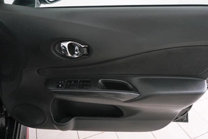 Хетчбэк Nissan Note 2018 года, 1549000 рублей, Красноярск