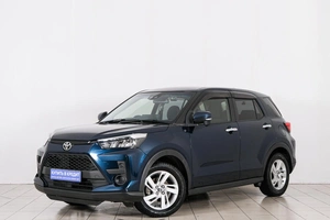 Внедорожник Toyota Raize 2020 года, 1699000 рублей, Красноярск