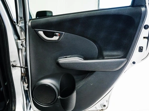 Хетчбэк Honda Fit 2011 года, 899000 рублей, Красноярск