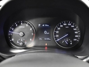 Седан Hyundai Solaris 2017 года, 1285900 рублей, Казань