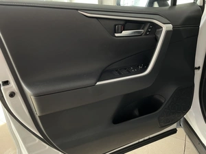 Внедорожник Toyota RAV4 2019 года, 2987000 рублей, Солонцы