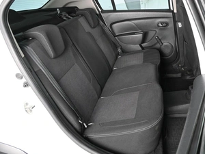 Седан Renault Logan Stepway 2022 года, 1389000 рублей, Аксай