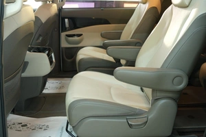 Минивэн Kia Carnival 2021 года, 4359000 рублей, Омск