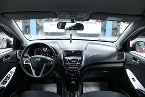 Хетчбэк Hyundai Solaris 2014 года, 998000 рублей, Солонцы