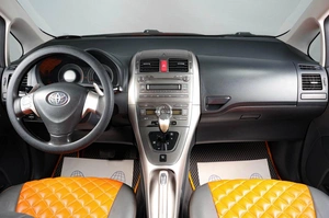 Хетчбэк Toyota Auris 2008 года, 699000 рублей, Тюмень