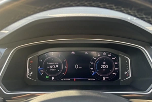 Внедорожник Volkswagen Tiguan 2019 года, 2790000 рублей, Солонцы