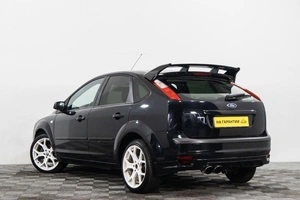 Хетчбэк Ford Focus 2007 года, 489000 рублей, Сургут