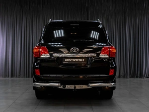 Внедорожник Toyota Land Cruiser 2013 года, 3609000 рублей, Тюмень