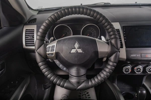 Внедорожник Mitsubishi Outlander 2011 года, 1299000 рублей, Томск