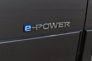 Минивэн Nissan Serena 2020 года, 2199000 рублей, Новокузнецк