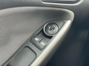 Хетчбэк Ford Focus 2011 года, 739000 рублей, Ижевск