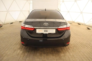 Седан Toyota Corolla 2018 года, 1799000 рублей, Обнинск