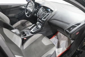 Хетчбэк Ford Focus 2013 года, 899000 рублей, Новокузнецк