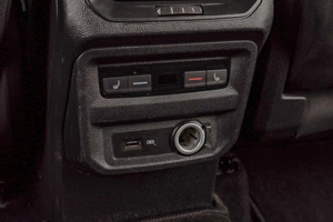 Внедорожник Volkswagen Tiguan 2018 года, 2439000 рублей, Челябинск