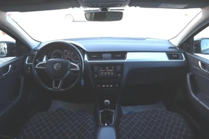 Хэтчбек Skoda Rapid 2016 года, 1100000 рублей, Мирное