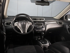 Внедорожник Nissan X-Trail 2015 года, 1610000 рублей, Омск