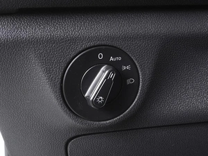 Седан Volkswagen Jetta 2019 года, 1819000 рублей, Ростов-на-Дону