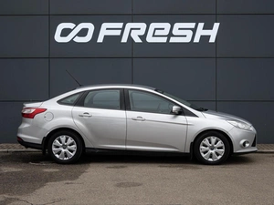 Седан Ford Focus 2011 года, 720000 рублей, Краснодар