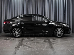 Седан Kia Rio 2017 года, 1198000 рублей, Ставрополь