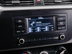 Седан Kia Rio 2021 года, 1549000 рублей, Тюмень