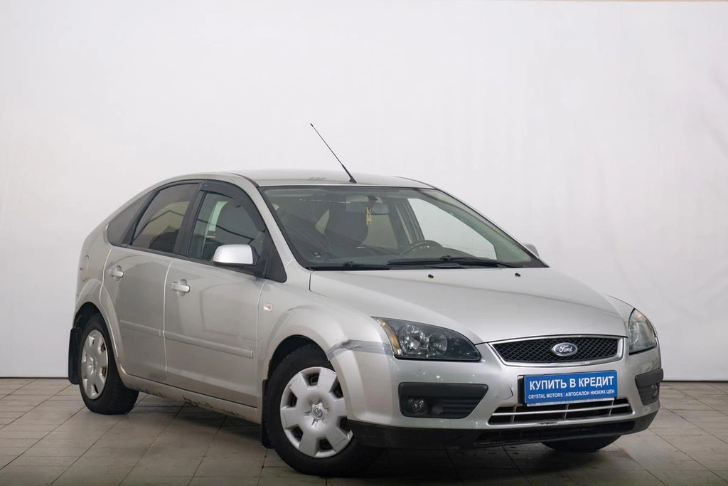 Хетчбэк Ford Focus 2005 года, 199000 рублей, Томск