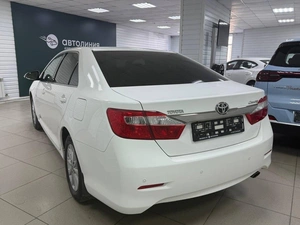 Седан Toyota Camry 2014 года, 1800000 рублей, Ачинск
