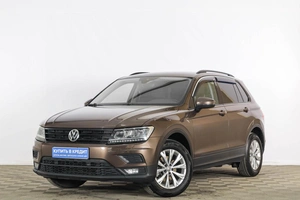 Внедорожник Volkswagen Tiguan 2018 года, 1959000 рублей, Тюмень