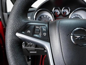 Хетчбэк Opel Astra 2013 года, 916000 рублей, Ставрополь