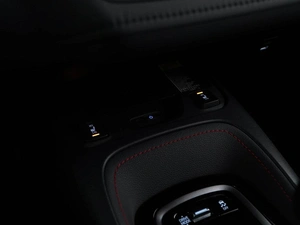 Хетчбэк Toyota Corolla 2023 года, 5608777 рублей, Москва