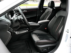 Седан Hyundai Lafesta 2022 года, 2599000 рублей, Волгоград