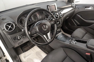 Хетчбэк Mercedes-benz B-класс 2012 года, 1199000 рублей, Челябинск