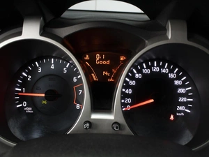 Внедорожник Nissan Juke 2012 года, 920000 рублей, Омск