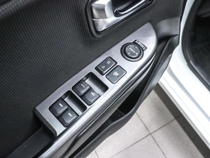 Седан Kia Rio 2016 года, 1080000 рублей, Красноярск