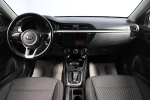 Хетчбэк Kia Rio X-Line 2018 года, 1199000 рублей, Новосибирск