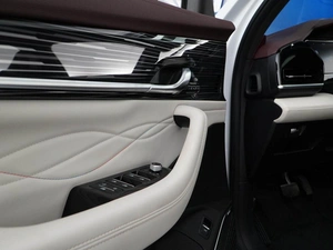 Внедорожник Geely Monjaro 2023 года, 3178444 рублей, Москва