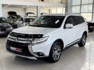 Внедорожник Mitsubishi Outlander 2015 года, 1787000 рублей, Солонцы