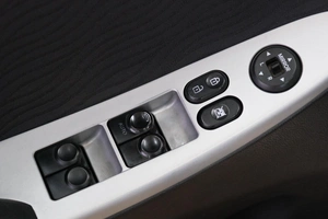 Седан Hyundai Solaris 2012 года, 629000 рублей, Омск