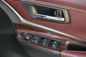 Внедорожник Toyota Harrier 2017 года, 2789000 рублей, Омск