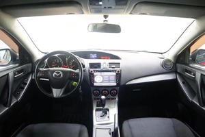 Хэтчбек Mazda 3 2010 года, 930000 рублей, Брянск