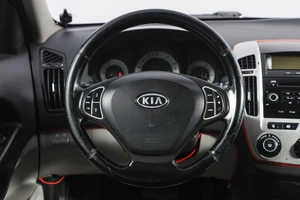 Хетчбэк Kia Ceed 2009 года, 869000 рублей, Новосибирск