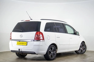 Минивэн Opel Zafira 2008 года, 749000 рублей, Оренбург