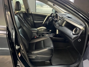 Внедорожник Toyota RAV4 2013 года, 2590000 рублей, Абакан