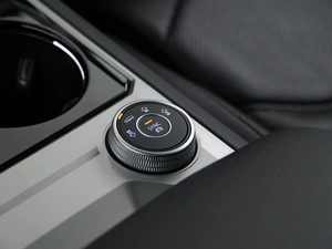 Внедорожник Volkswagen Touareg 2019 года, 5250050 рублей, Москва