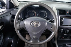 Седан Toyota Corolla 2008 года, 759000 рублей, Пермь